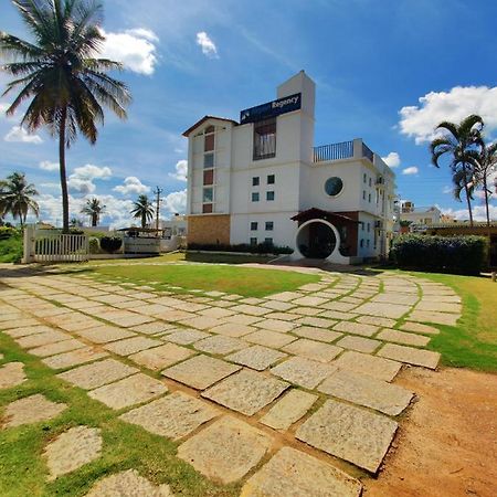Airport Regency Hotel Devanahalli Exterior foto